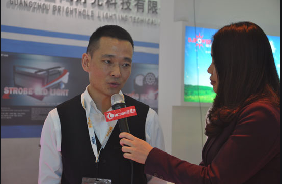 “随着美中贸易紧张局势缓和亚洲股市大多转向”