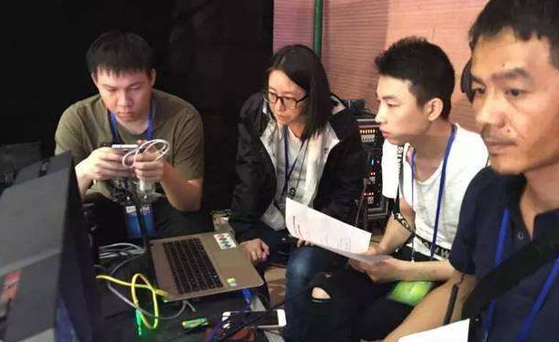 “由于美国收益率上升美元徘徊于近期高点”