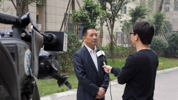“美国削减费用来检查体育和音乐装备”