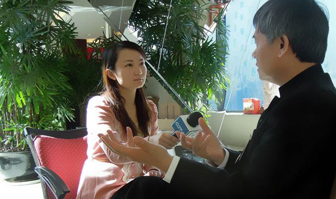 “澳大利亚的银行避开了金融危机然后他们自满了”